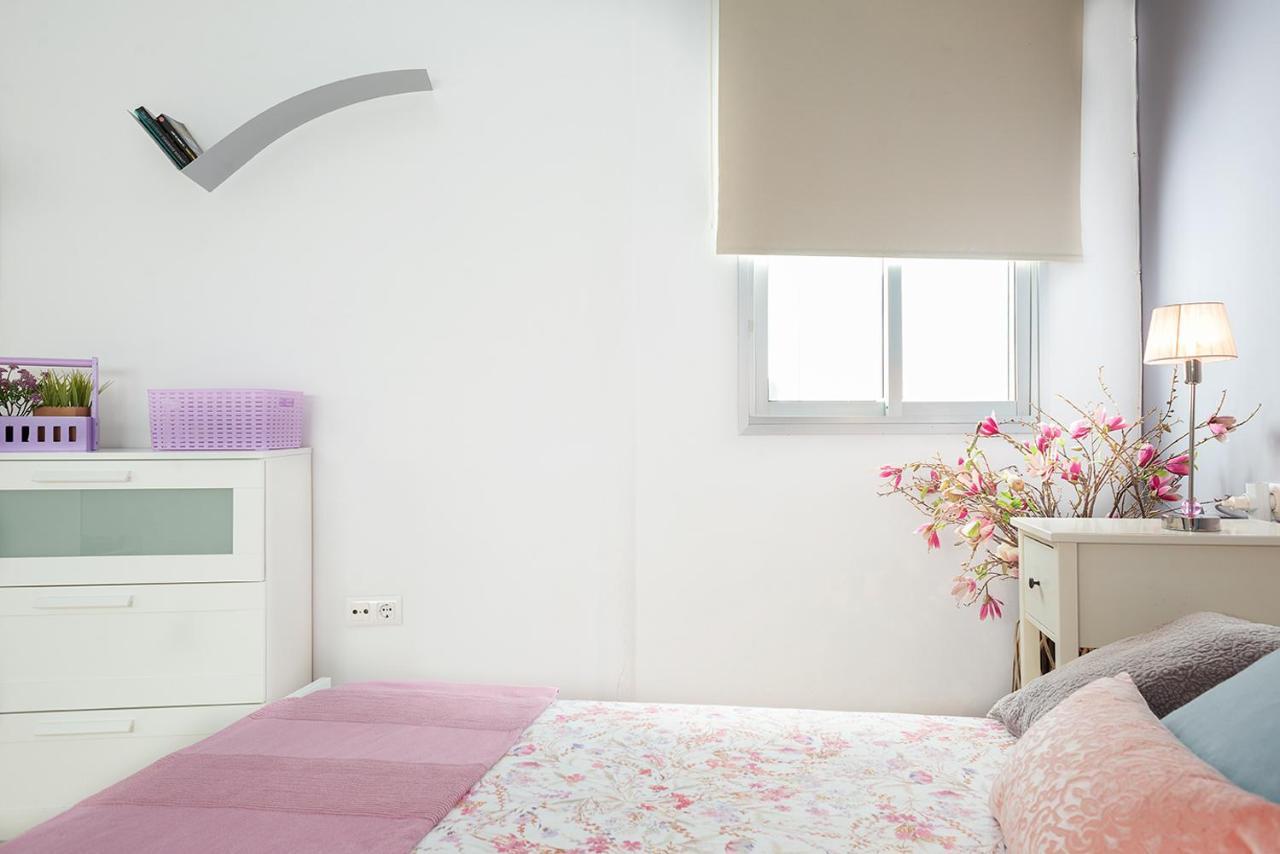 Apartamento Pasaje Valvanera Seville Exterior photo